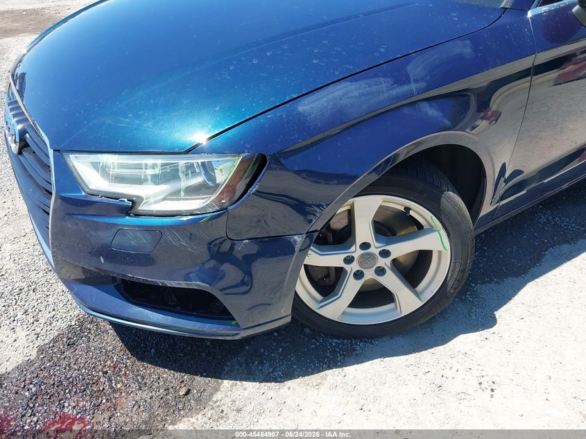 2019 AUDI A3 auction photo 6