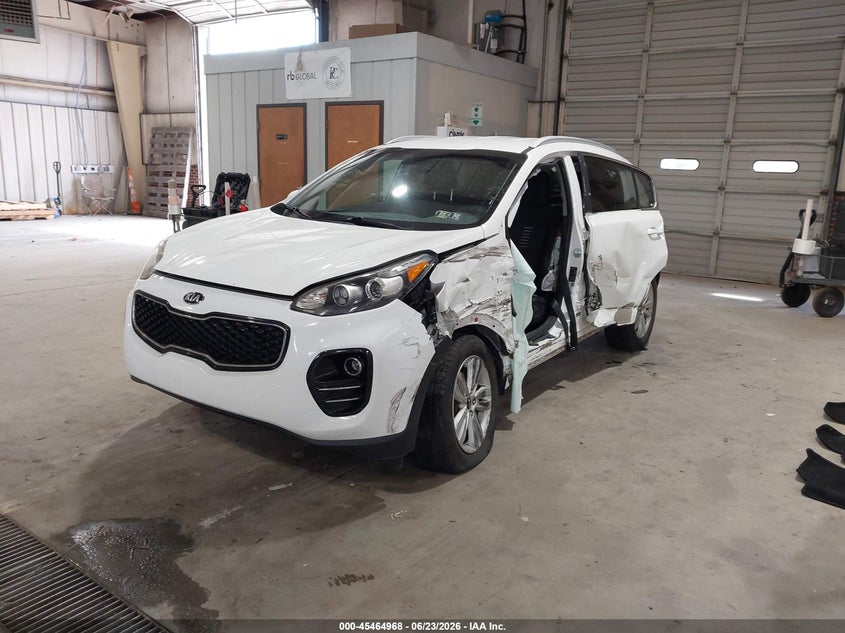 KNDPMCAC6H7035545 2017 Kia Sportage Lx photo 1
