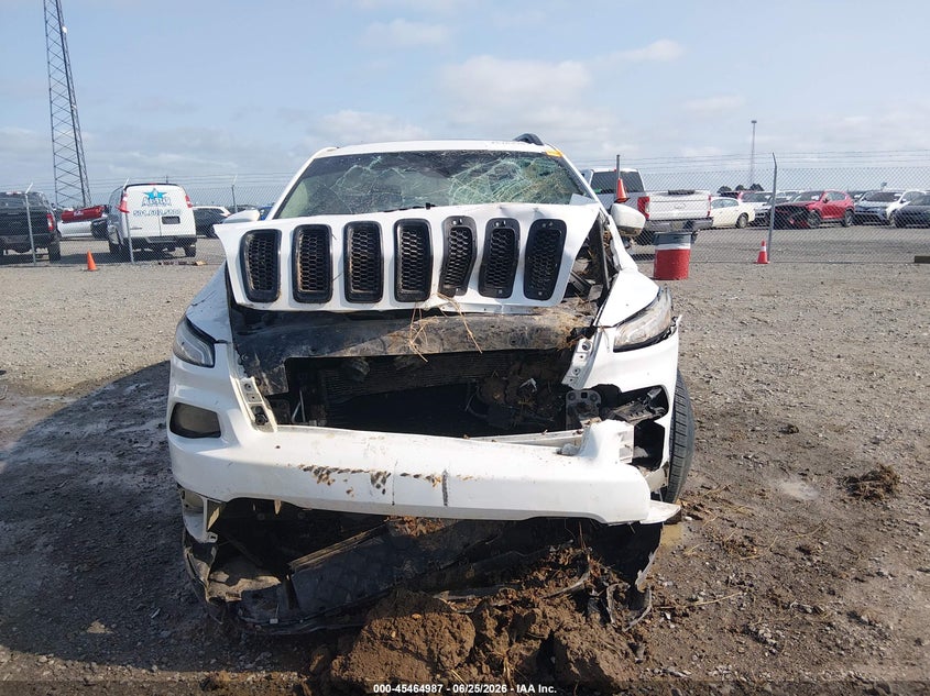 AtlanticExpress - Jeep Cherokee