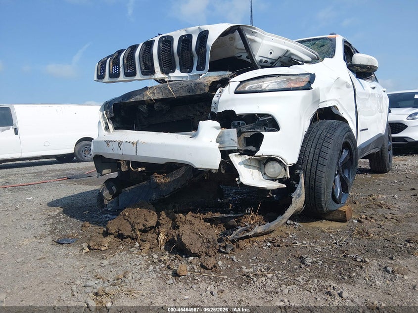 2016 JEEP CHEROKEE auction photo 6