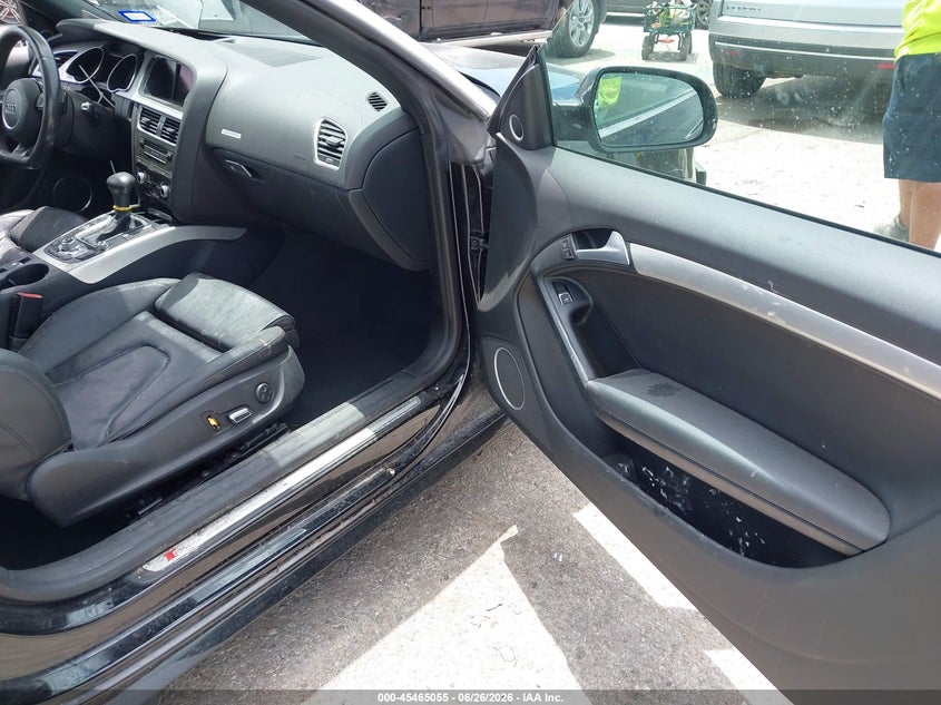 AUDI A5 2016 VIN WAUM2AFHXGN002606