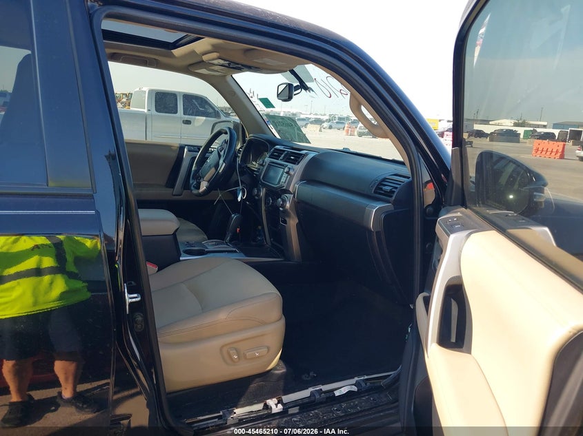 AtlanticExpress - Toyota 4Runner