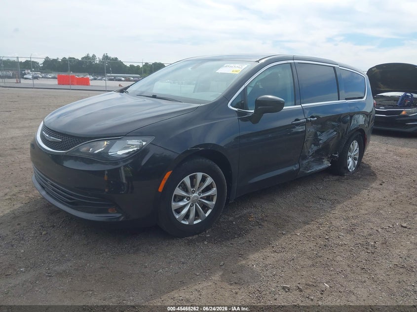 Vin: 2c4rc1dgxhr676677, lot: 45963399, chrysler pacifica touring 20172
