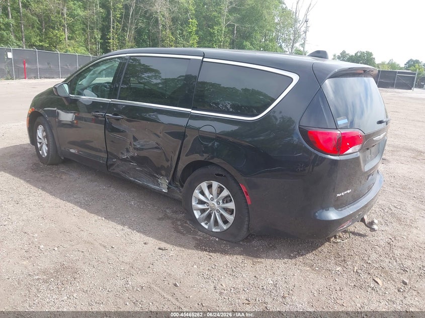 Vin: 2c4rc1dgxhr676677, lot: 45963399, chrysler pacifica touring 20173