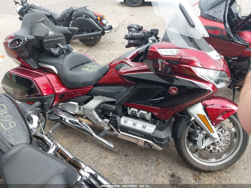 2018 Honda Gl1800 D VIN: JH2SC7972JK000233 Lot: 45465290