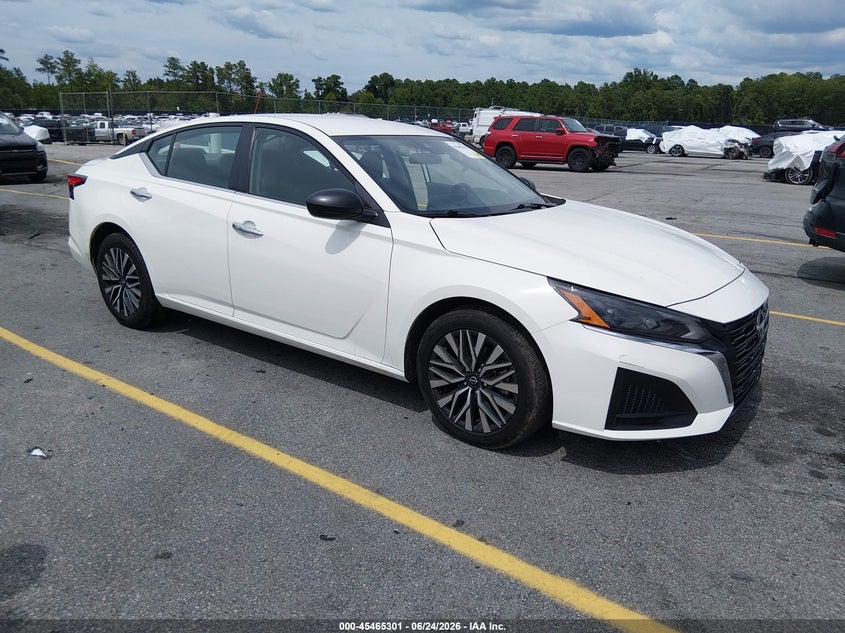 2025 NISSAN ALTIMA auction photo 1