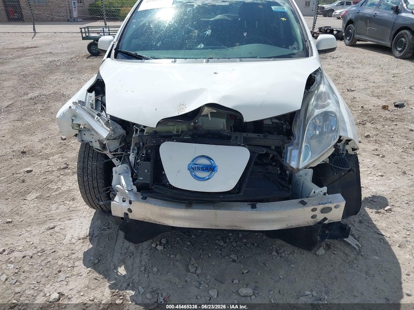2015 NISSAN LEAF auction photo 6