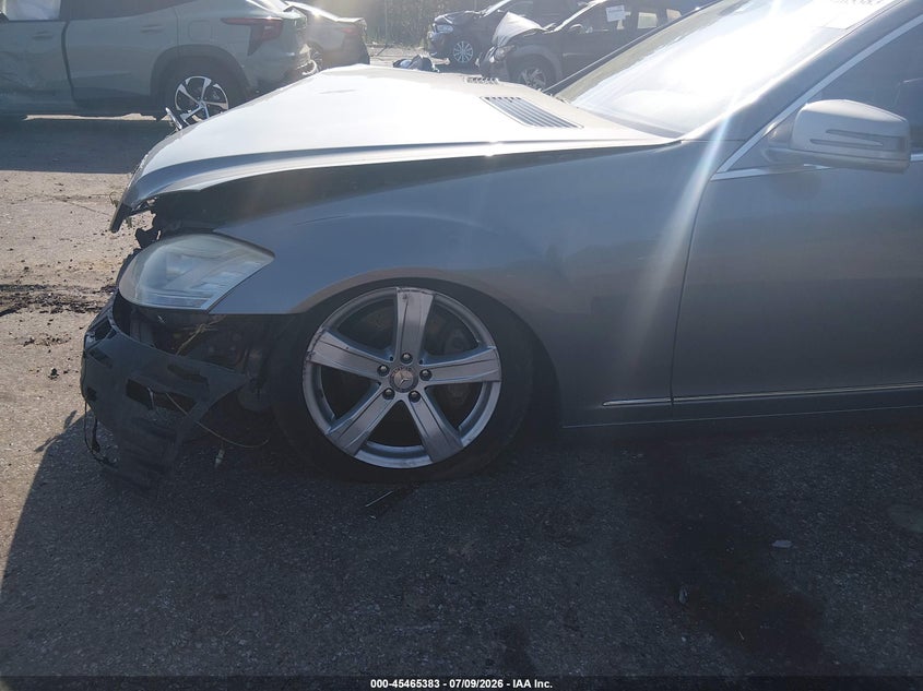 2010 Mercedes-Benz S 550 4Matic VIN: WDDNG8GB5AA353214 Lot: 45465383