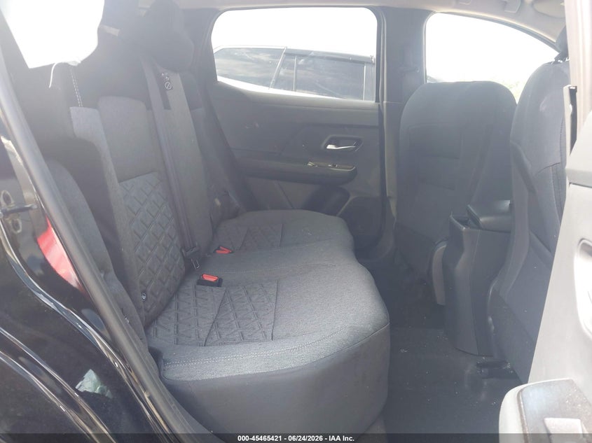 2026 NISSAN KICKS auction photo 8