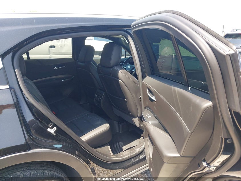 2025 Cadillac Xt4 Awd Premium Luxury VIN: 1GYFZDR48SF130843 Lot: 45465658