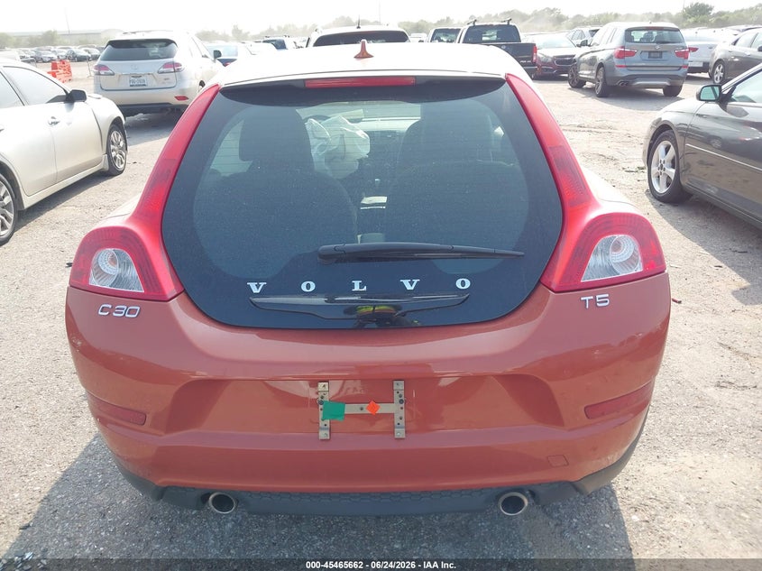 2012 Volvo C30 Platinum/Premier Plus/R-Design/R-Design Platinum/R-Design Premier Plus/T5 VIN: YV1672MK9C2285362 Lot: 45465662