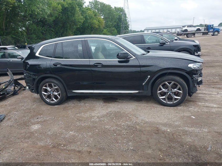 BMW X3 - zdjecie 14