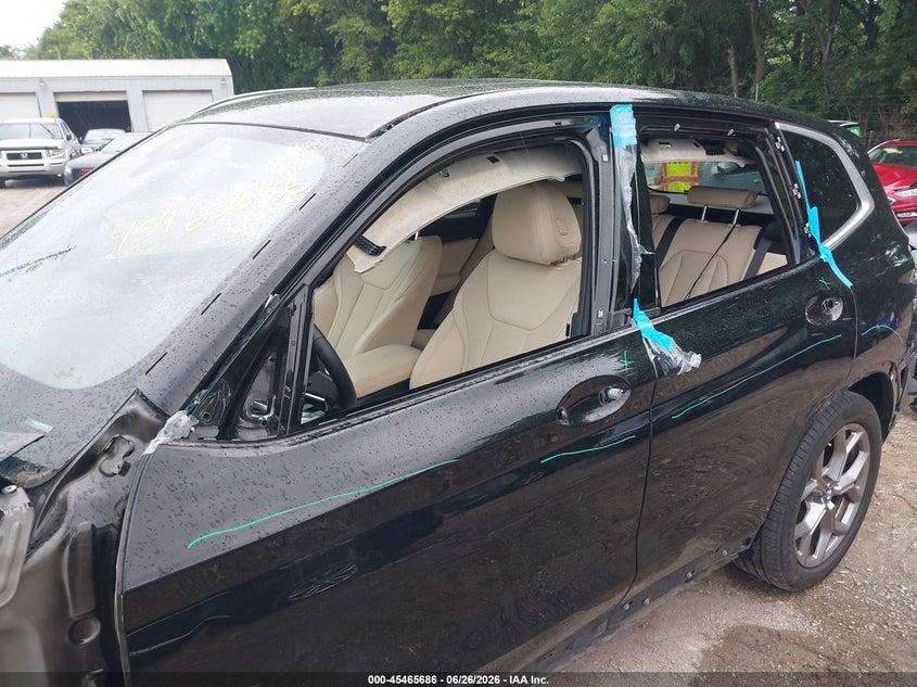 BMW X3 - zdjecie 19