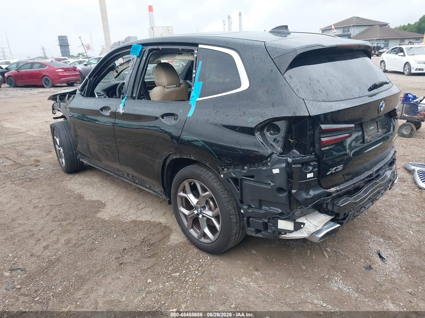 2023 BMW X3 auction photo 3