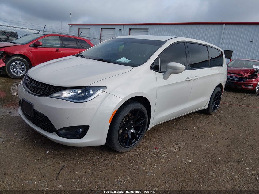 Vin: 2c4rc1fg7kr609250, lot: 45963963, chrysler pacifica touring plus 20192