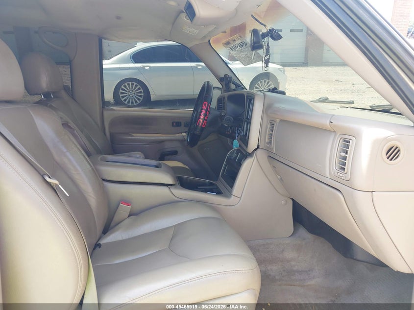 2003 GMC SIERRA 1500HD auction photo 5