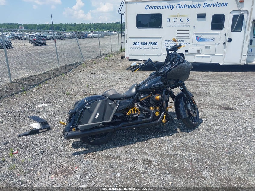 HARLEY-DAVIDSON FLTRXS 2018