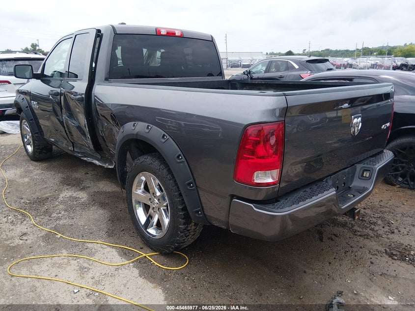 Vin: 1c6rr7fg9hs606995, lot: 45964114, ram 1500 express  4x4 6'4 box 20173