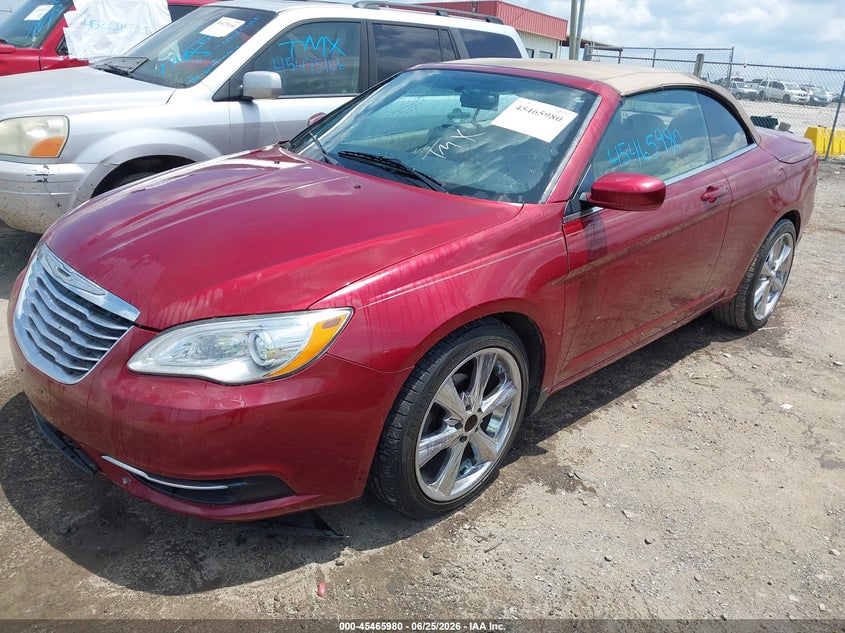 2014 Chrysler 200 Touring 1C3BCBEB3EN157994 photo 1
