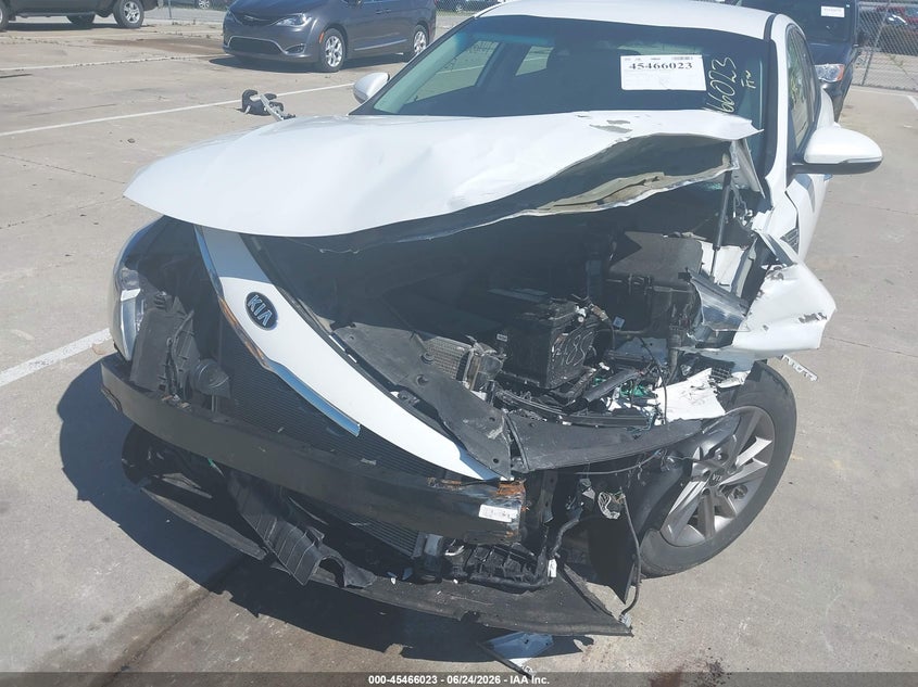 2020 KIA OPTIMA auction photo 6