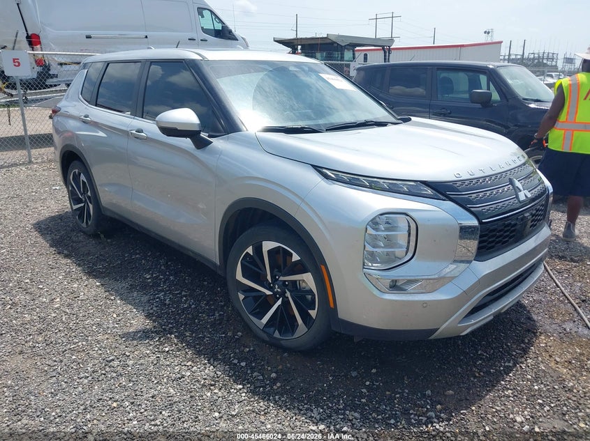 Vin: ja4j3va83rz069880, lot: 45964161, mitsubishi outlander se 2.5 2wd 2024 img_1