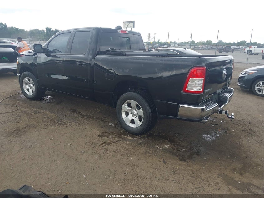 Vin: 1c6rrebt7nn445855, lot: 45964174, ram 1500 big horn  4x2 6'4 box 20223