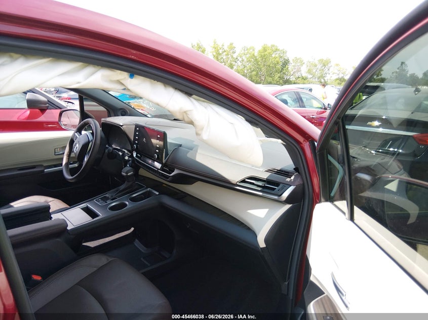 2024 TOYOTA SIENNA(VIN: 5TDESKFC8RS135671