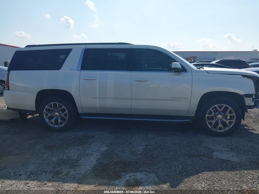GMC YUKON XL 1500 - zdjęcie 14