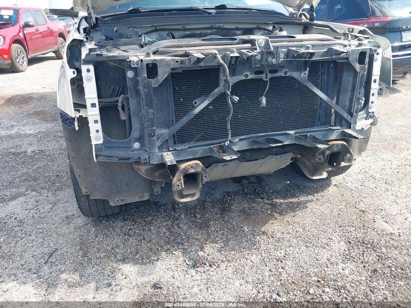 GMC YUKON XL 1500 - zdjęcie 6