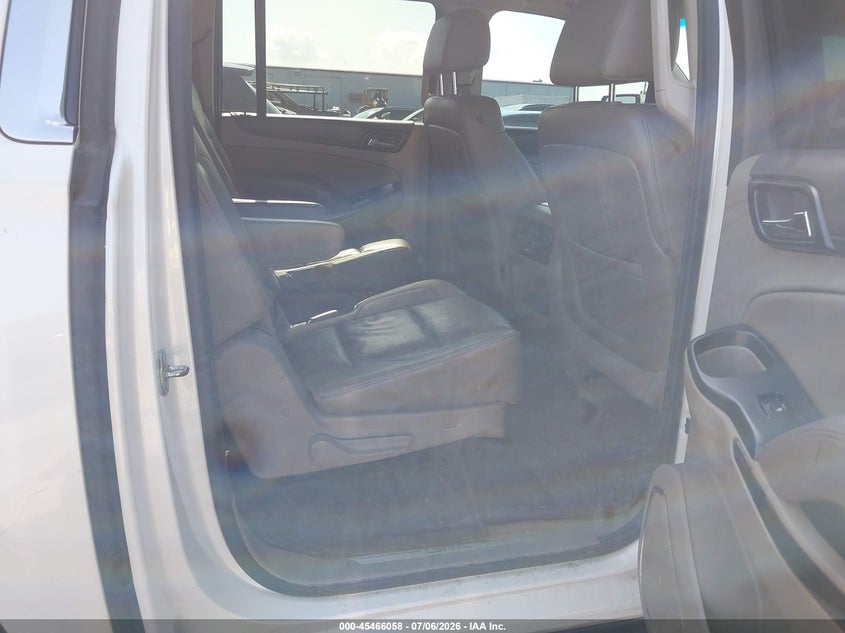 GMC YUKON XL 1500 - zdjęcie 8