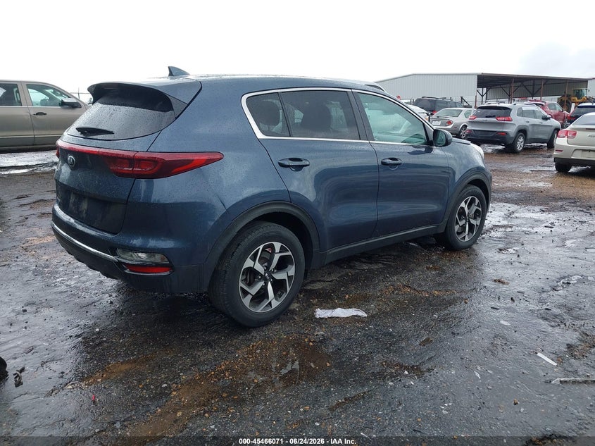 VIN KNDPM3AC7M7863906 2021 KIA SPORTAGE LX