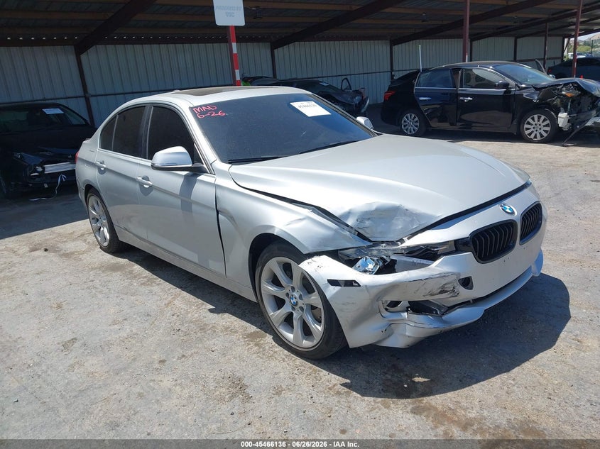 Vin: wba3c3c54fk202752, lot: 45964273, bmw 320i xdrive 2015 img_1