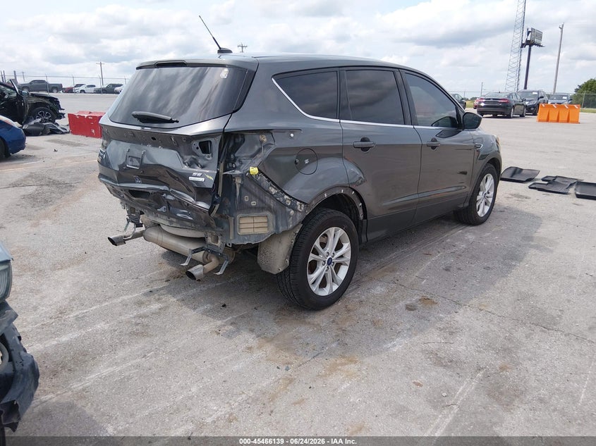 2017 FORD ESCAPE auction photo 4