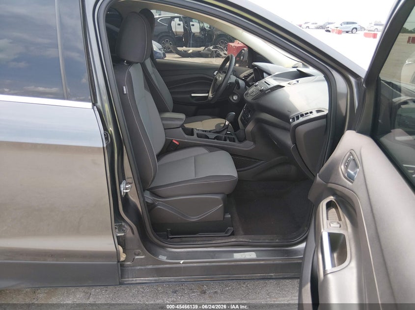2017 FORD ESCAPE auction photo 5