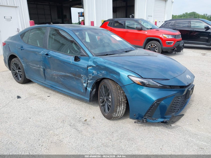 2026 Toyota Camry  (VIN: 4T1DBADK3TU061204)