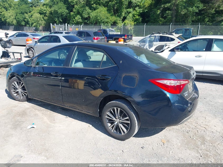 2017 TOYOTA COROLLA auction photo 3