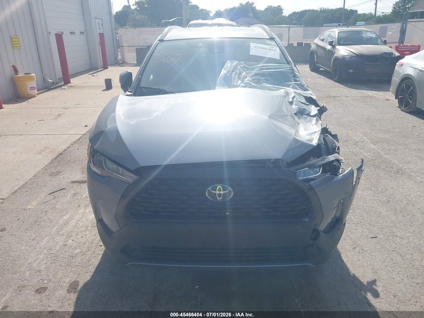 2022 Toyota Corolla Cross Le VIN: 7MUBAABG5NV036928 Lot: 45466404