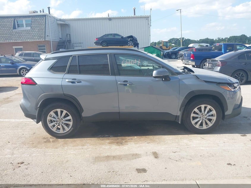 2022 Toyota Corolla Cross Le VIN: 7MUBAABG5NV036928 Lot: 45466404