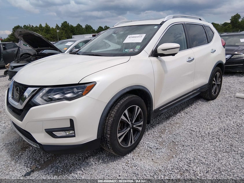 JN8AT2MT0HW405235 2017 NISSAN ROGUE SL photo 1