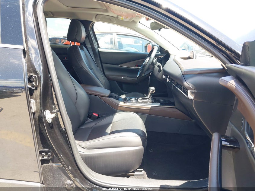 2023 MAZDA CX-30 auction photo 5