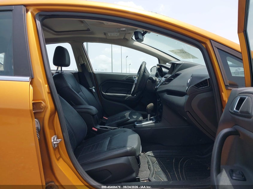2016 FORD FIESTA auction photo 5