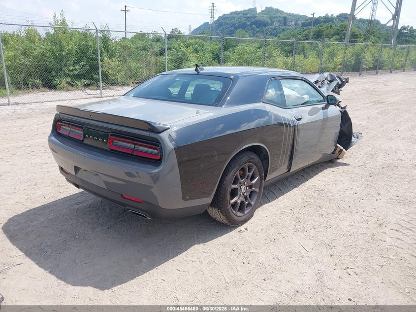 Vin: 2c3cdzgg2jh209685, lot: 45964617, dodge challenger gt awd 20184