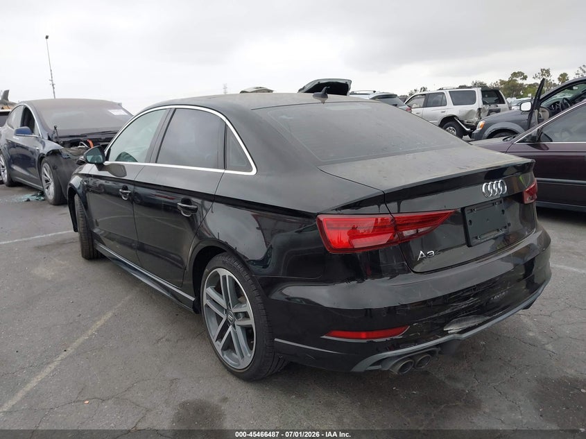 Vin: waugugff6j1019068, lot: 45964624, audi a3 2.0t premium/2.0t tech premium 20183
