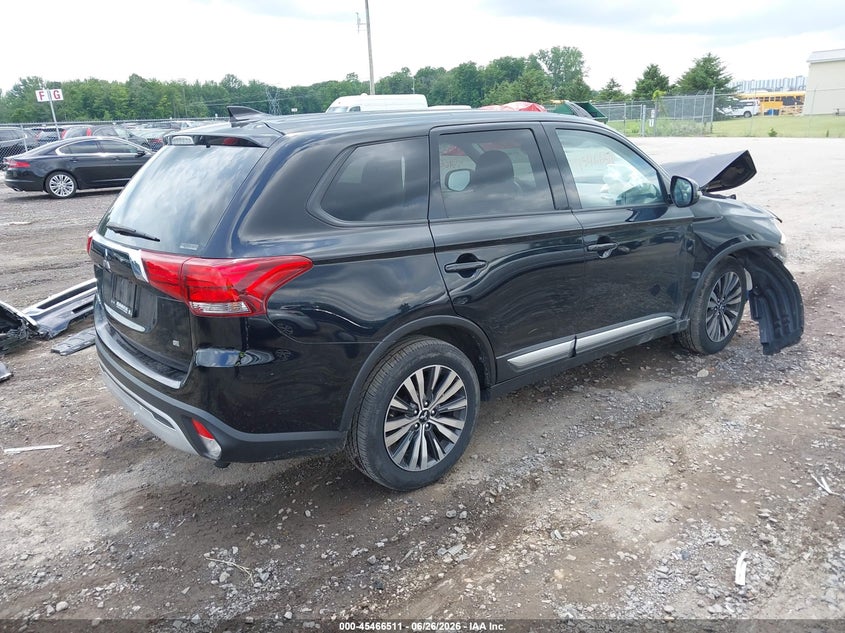AtlanticExpress - Mitsubishi Outlander