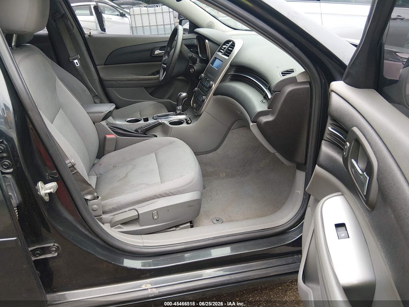 2015 CHEVROLET MALIBU auction photo 5