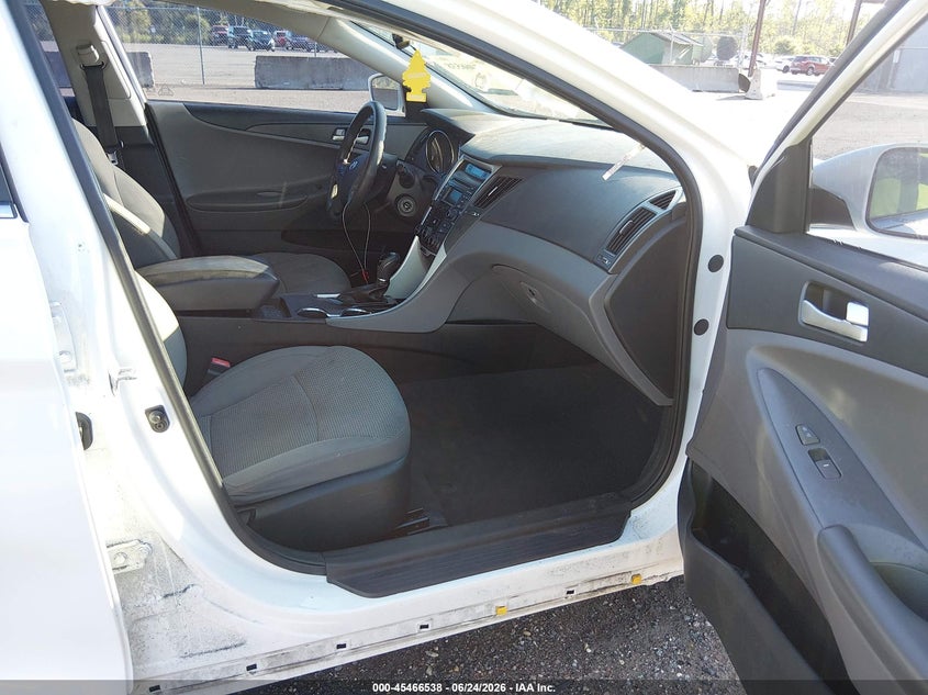 2014 HYUNDAI SONATA auction photo 5