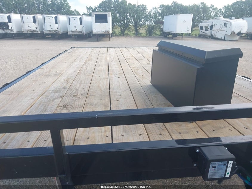 2026 LOAD TRAIL 16' DECKOVER FLATBED TRAILER auction photo 8