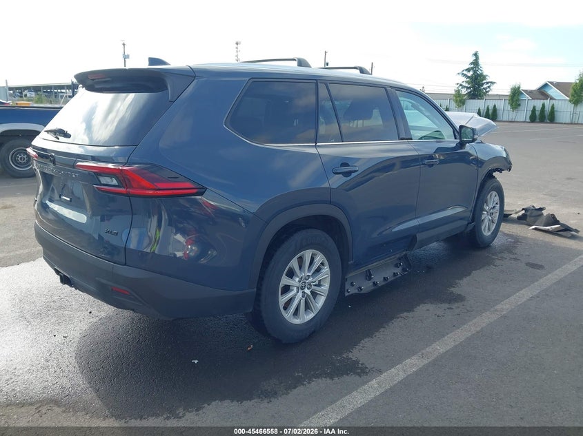 2025 TOYOTA GRAND HIGHLANDER auction photo 4
