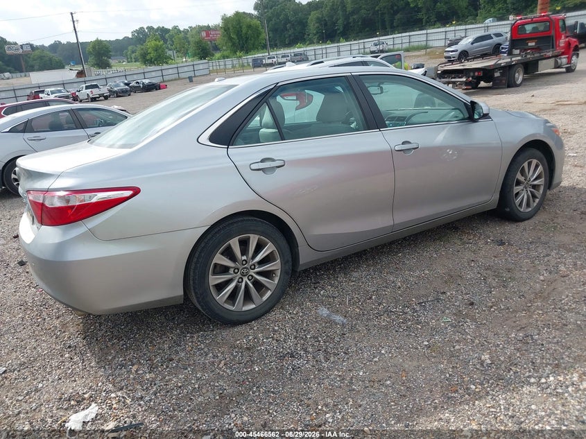 2017 TOYOTA CAMRY auction photo 4