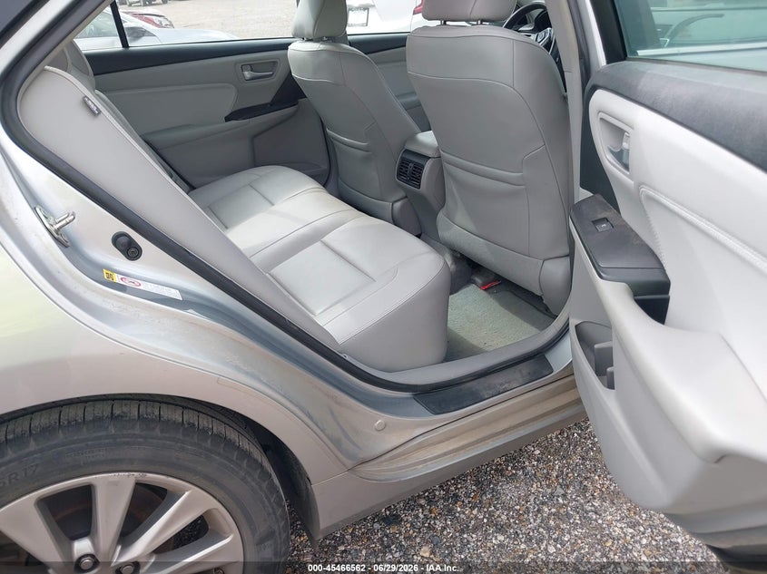 2017 TOYOTA CAMRY auction photo 8
